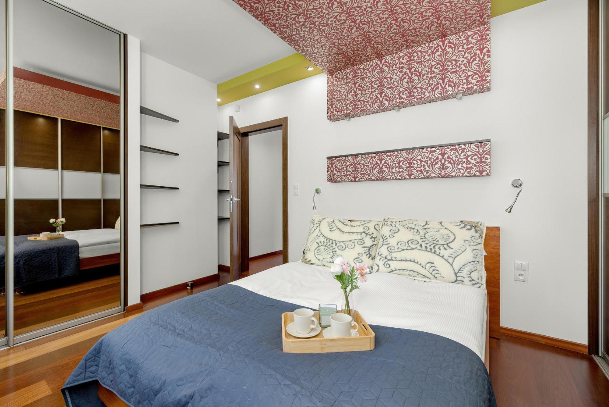 Gamers' Paradise - Modern With Parking In Cracow By Renters Apartment Krakau